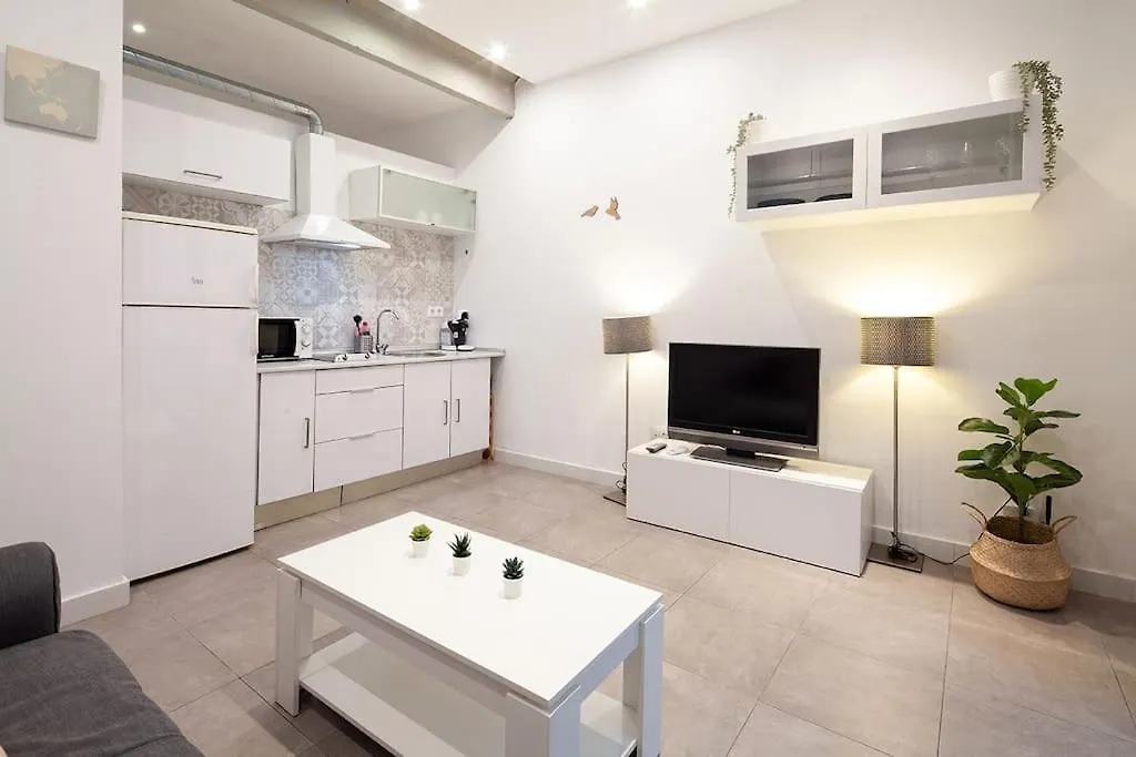 شقة Loft Next To Calle Betis, Best Area Of Seville-Sevillarooms إسبانيا